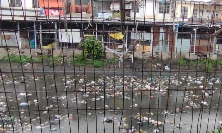 Keluhan Warga Dengan Kondisi Kanal Di Muara Pasar Terong