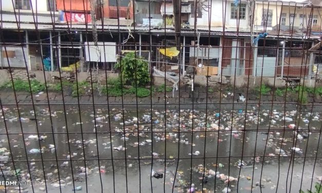 Keluhan Warga Dengan Kondisi Kanal Di Muara Pasar Terong