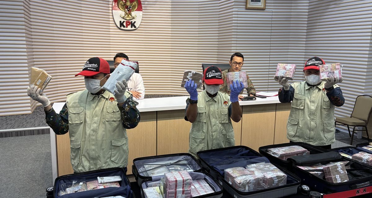 Skandal Bea Cukai: KPK Amankan 5 Koper Uang Miliaran