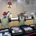 Skandal Bea Cukai: KPK Amankan 5 Koper Uang Miliaran